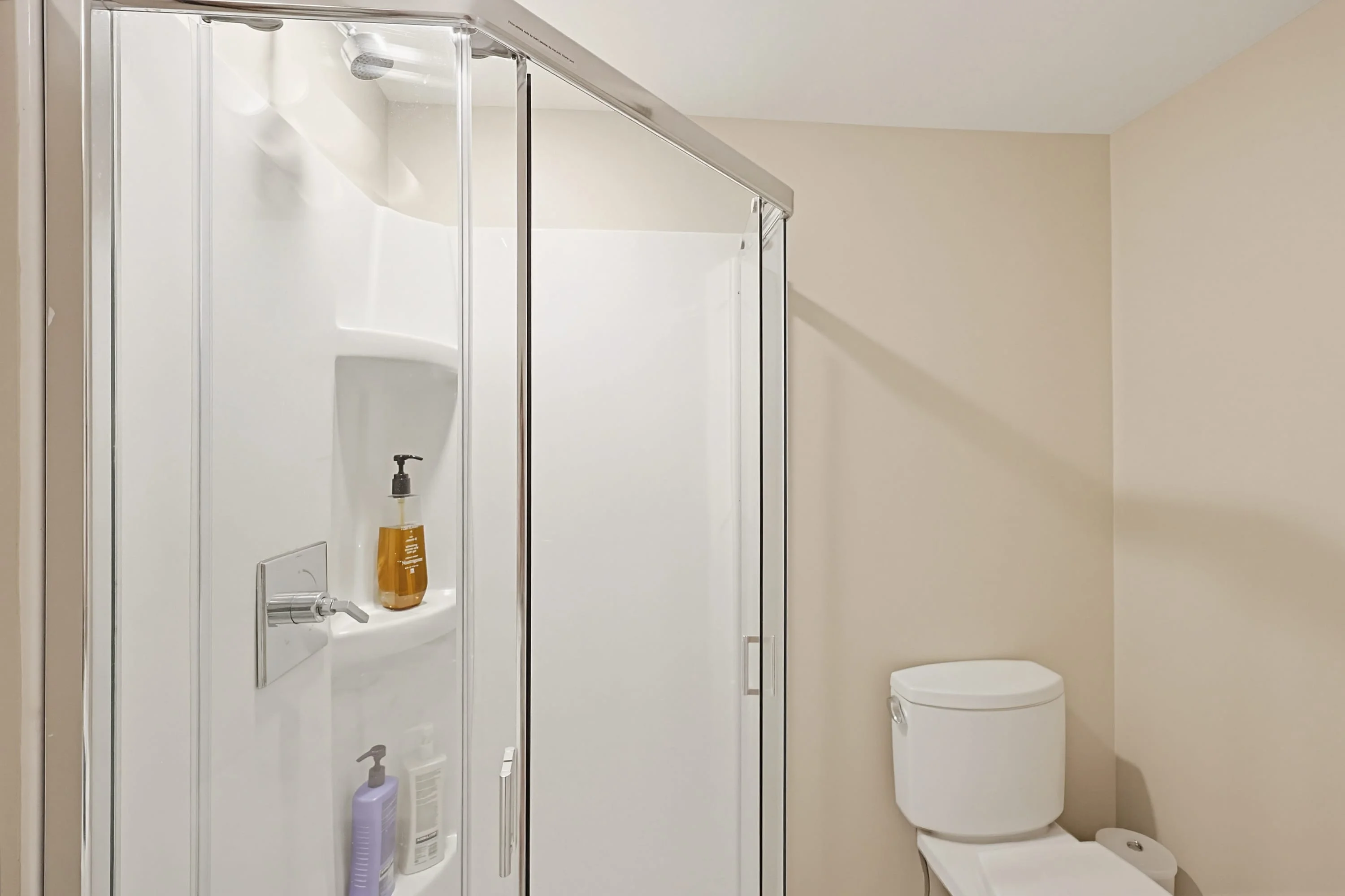 Modern bathroom in a Cambridge vacation rental where occupancy tax compliance is handled