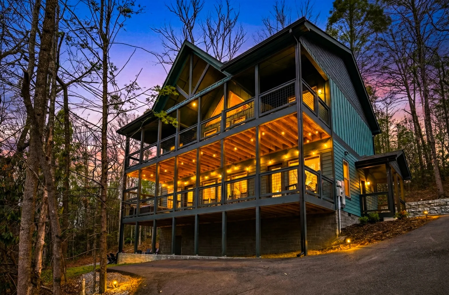 Modern cabin with wraparound deck perfect for Christmas shop Gatlinburg Tennessee holiday getaways